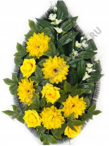 Венок с георгинами Лавендер выс.85/100см ш.50см